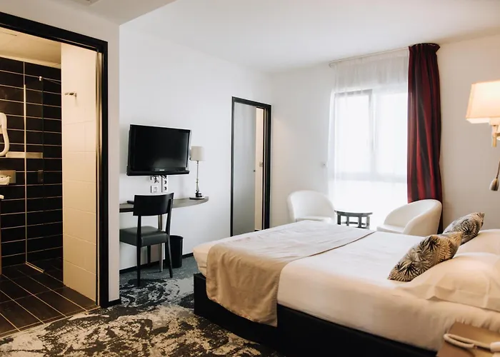 Logis Hôtel Victor Hugo&Spa